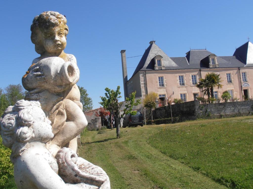 Chateau Sainte Marie Hotel Dompierre-sur-Charente Zewnętrze zdjęcie