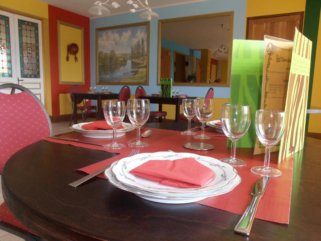 Chateau Sainte Marie Hotel Dompierre-sur-Charente Zewnętrze zdjęcie