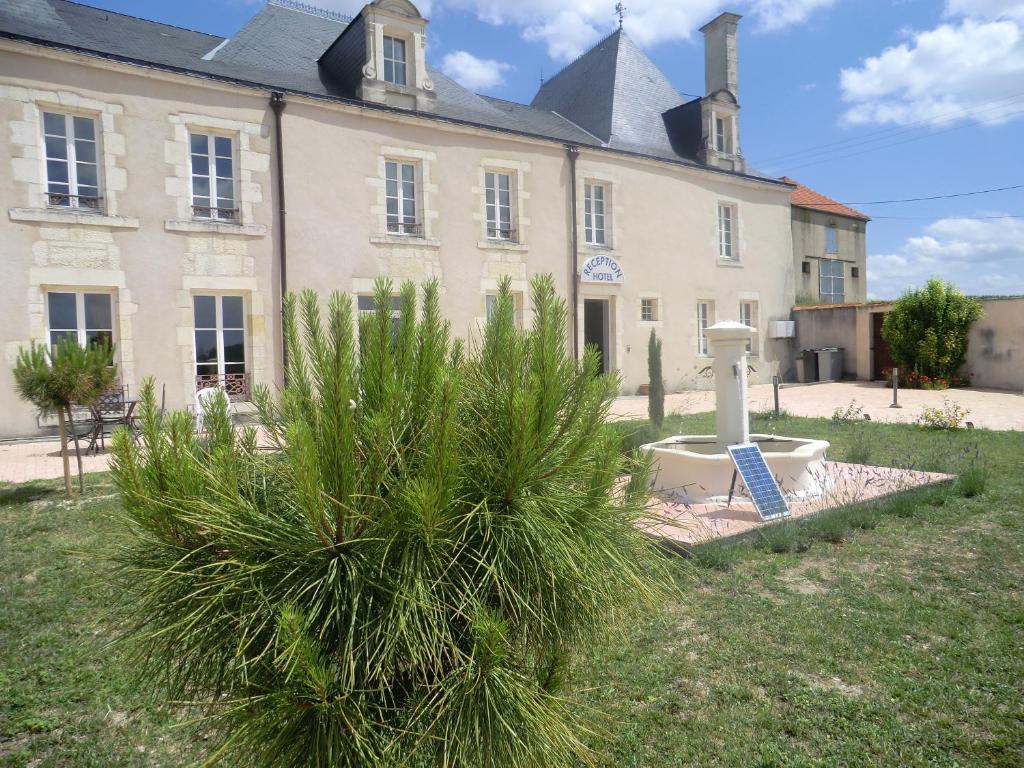Chateau Sainte Marie Hotel Dompierre-sur-Charente Zewnętrze zdjęcie