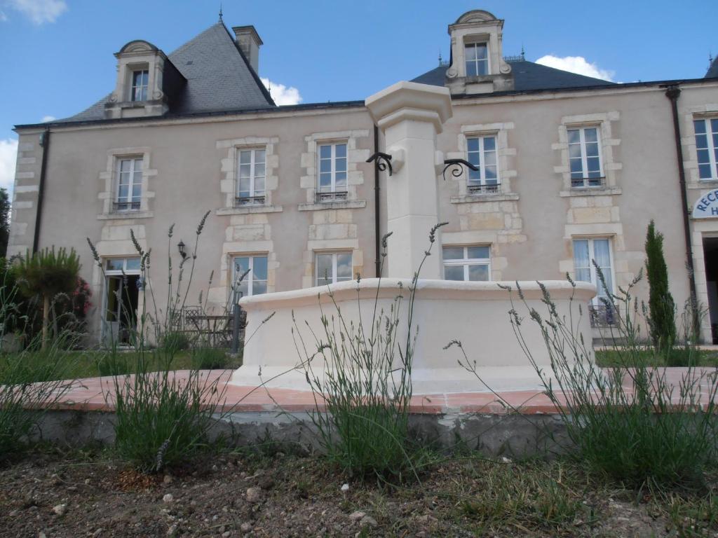 Chateau Sainte Marie Hotel Dompierre-sur-Charente Zewnętrze zdjęcie