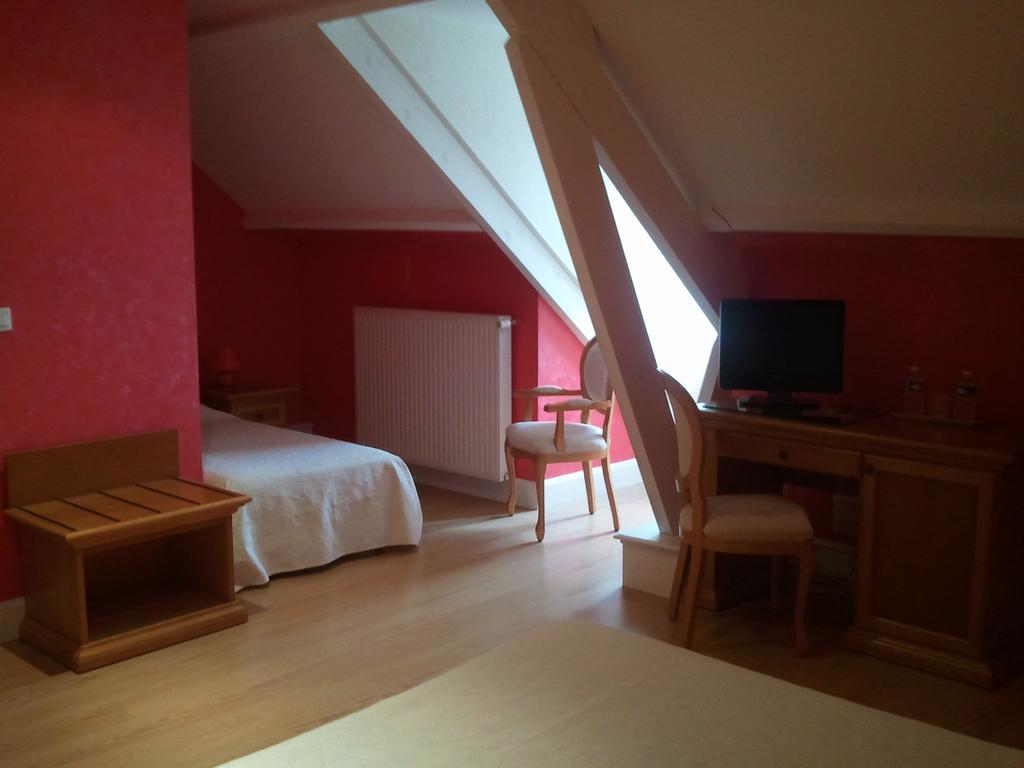 Chateau Sainte Marie Hotel Dompierre-sur-Charente Pokój zdjęcie