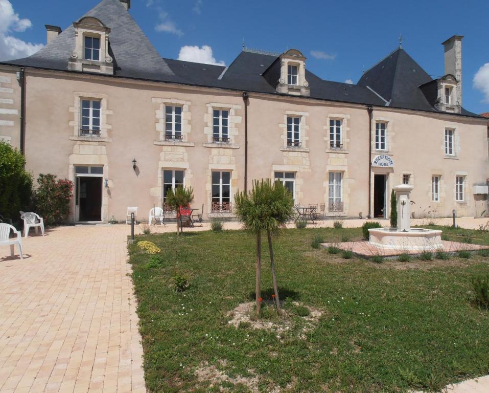 Chateau Sainte Marie Hotel Dompierre-sur-Charente Zewnętrze zdjęcie
