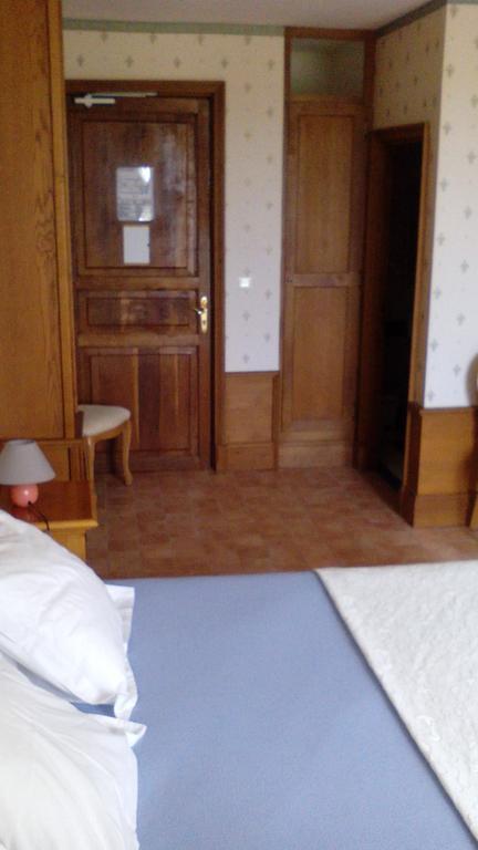 Chateau Sainte Marie Hotel Dompierre-sur-Charente Zewnętrze zdjęcie